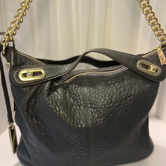 Vince Camuto Black Pebbled Leather Shoulder Bag with Gold Chain Detail - Picture 5 of 12